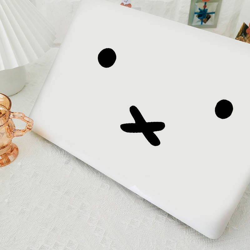 Urocza naklejka na samochód z  – Laptop Accessories Wholesale recenzja i cena